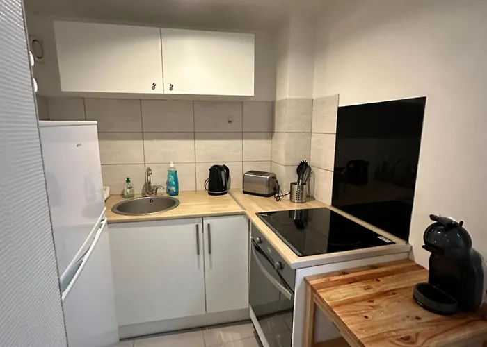 Le 58 - Loft Robespierre Apartment